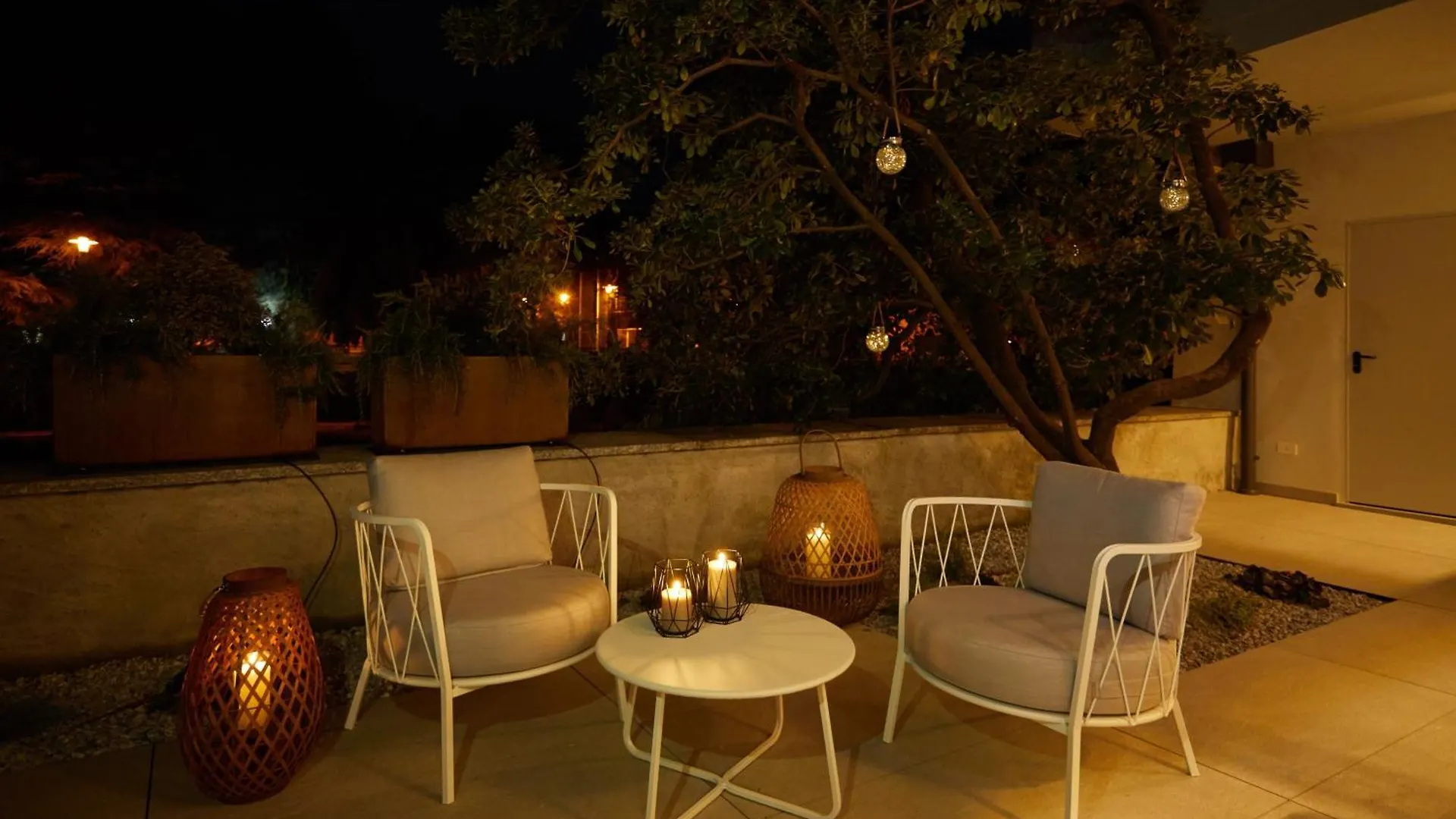 The Home By The River Bellano 0*,  Ιταλία