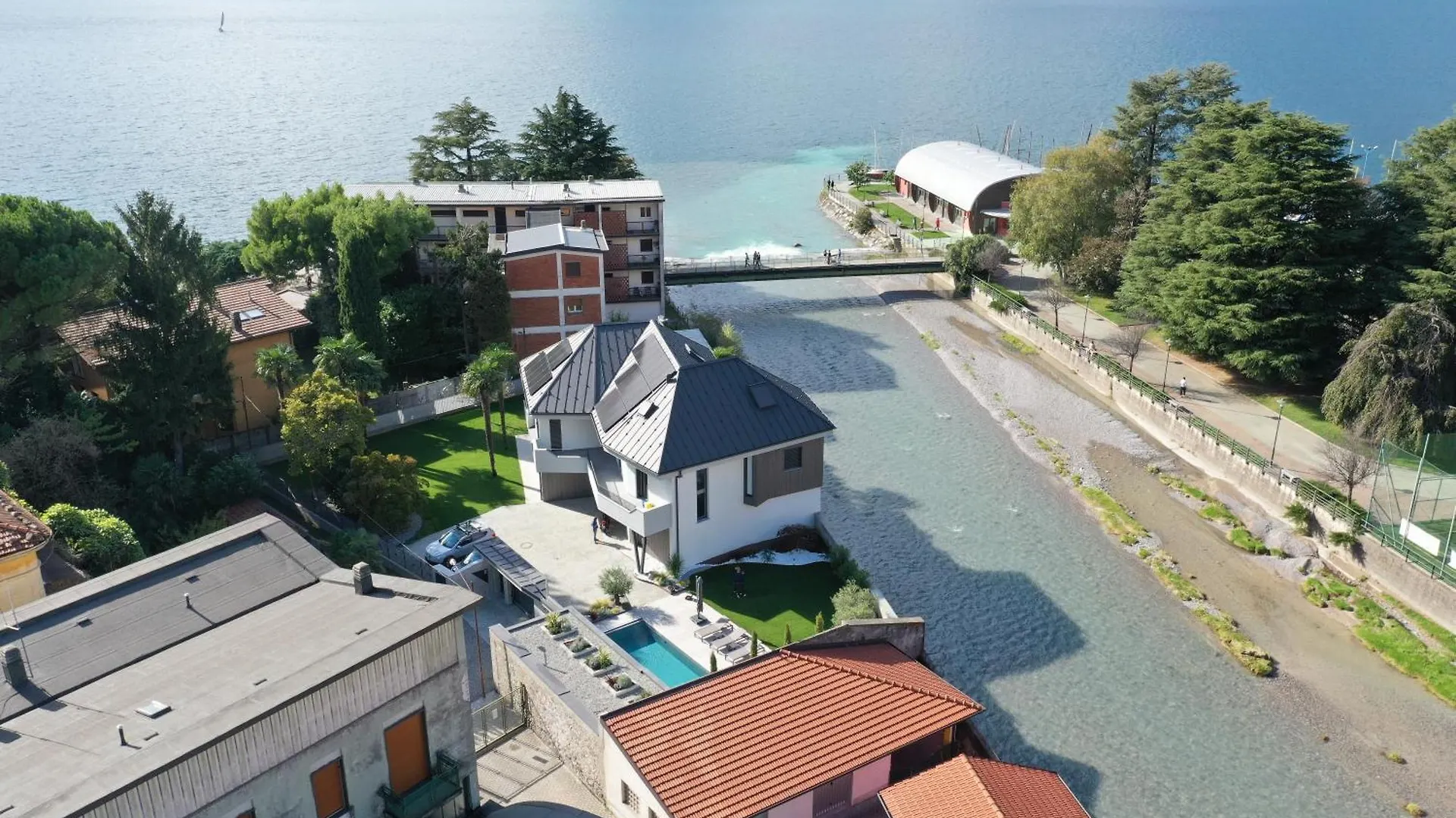 The Home By The River Bellano 0*,  Ιταλία